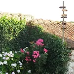 Rural Entre Terre Et 度假居