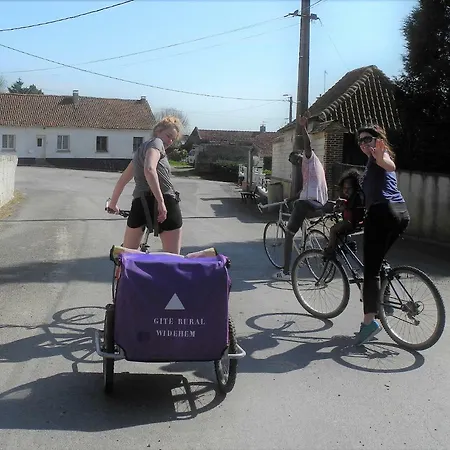 Rural Entre Terre Et Feriehus *